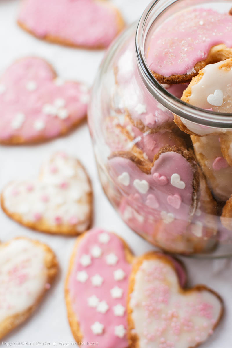 Stock photo of Cookie jar with sugar cookies