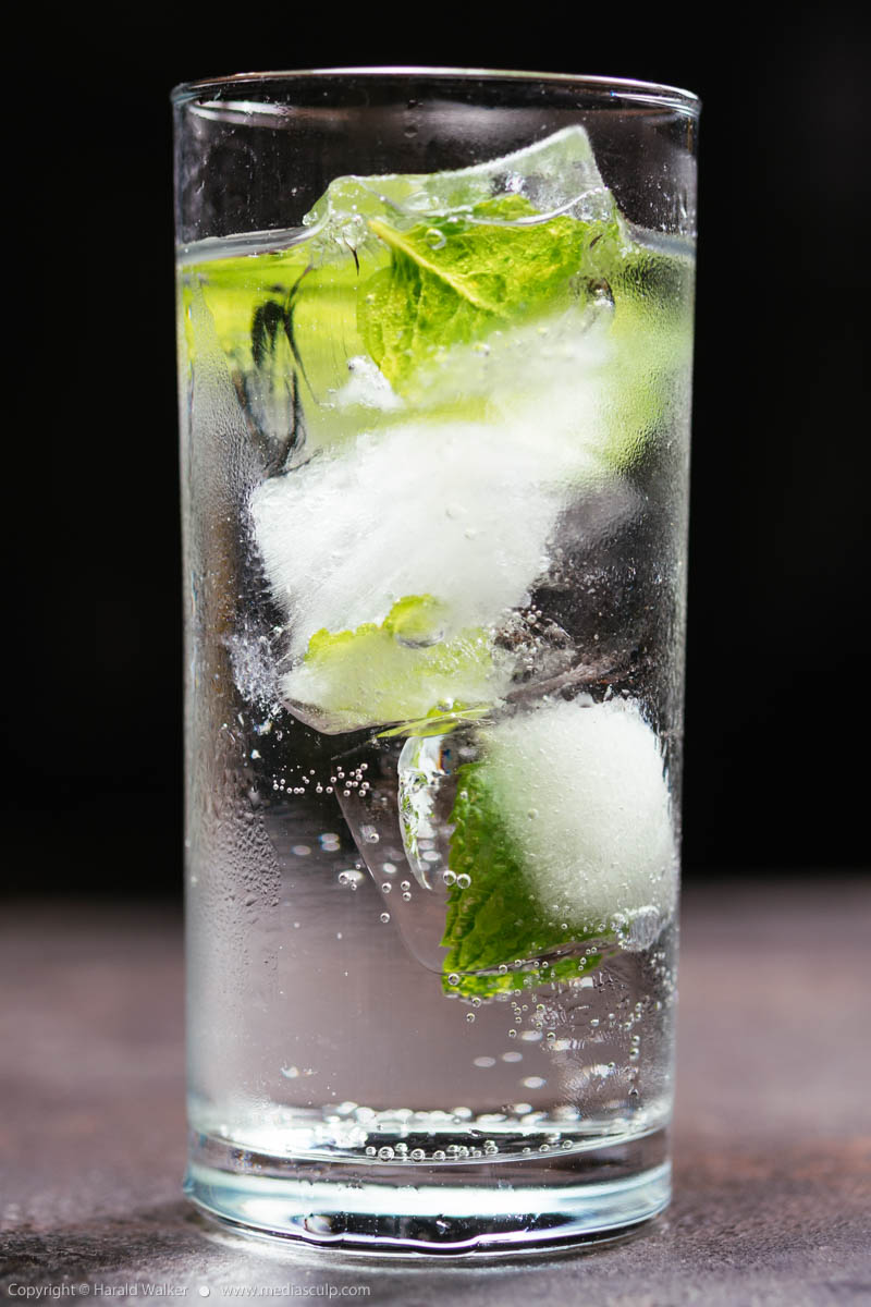 Stock photo of Minty gin tonic