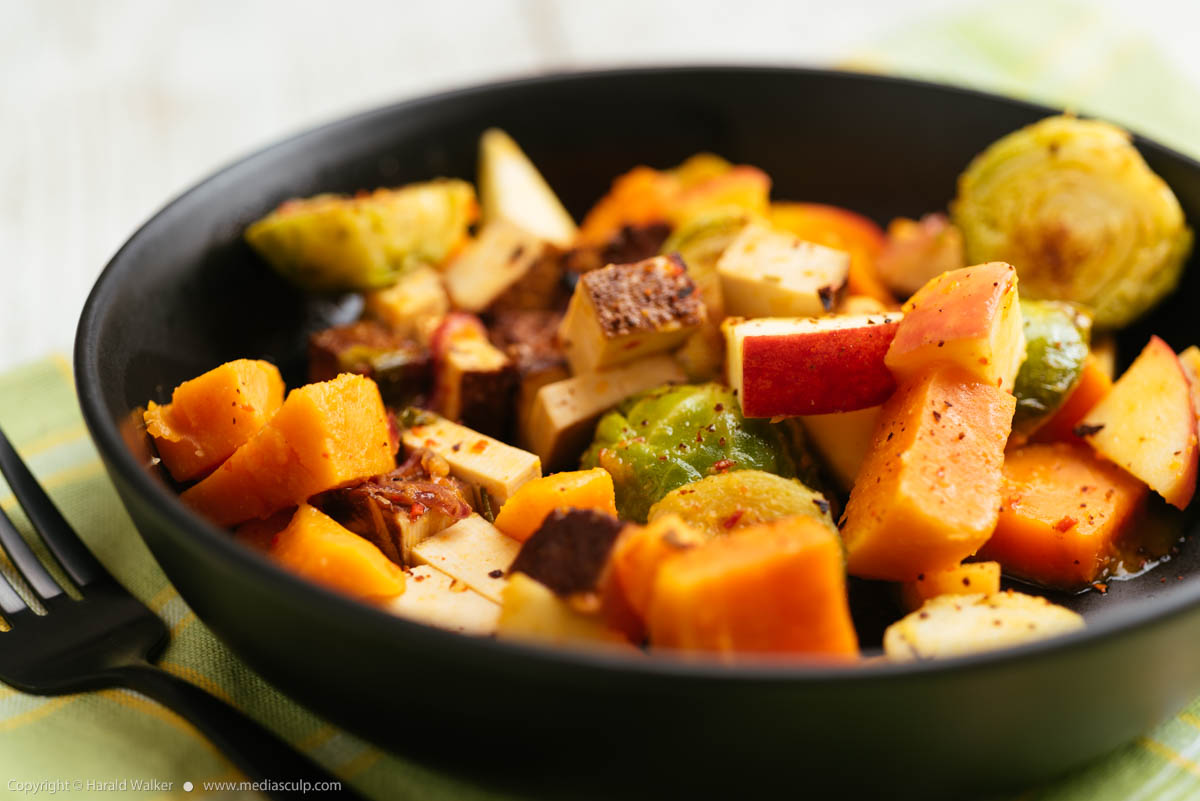 Stock photo of Winter vegetable skilled with apple and tofu